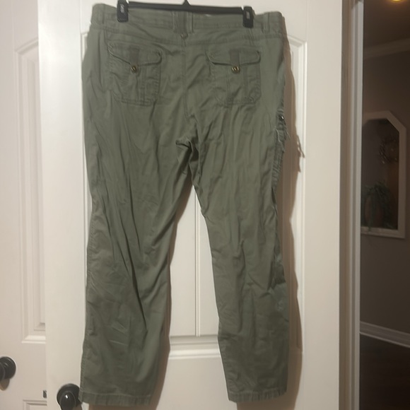 Size 18 pants - Picture 4 of 6